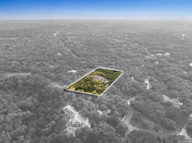 412 Cliffside Dr, Shavano Park, TX 78231