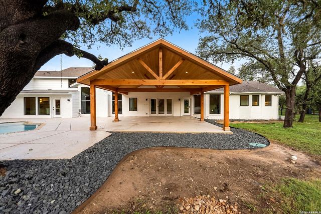 412 Cliffside Dr, Shavano Park, TX 78231