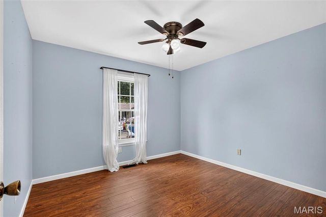 1201 Summerwood Drive, St Peters, MO 63376