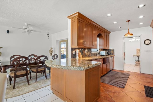 5451 WINDWARD WAY, New Port Richey, FL 34652