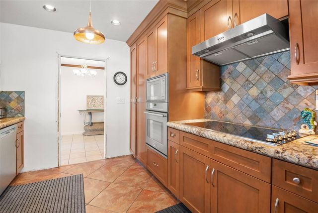 5451 WINDWARD WAY, New Port Richey, FL 34652