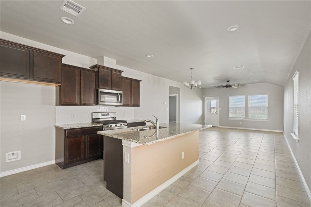 7618 Herd Rider, Corpus Christi, TX 78414 — photo 3