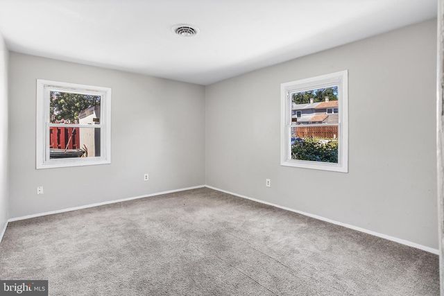 81 ROCKLAND DR, Willingboro, NJ 08046