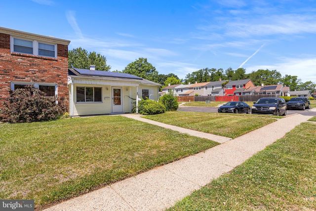 81 ROCKLAND DR, Willingboro, NJ 08046