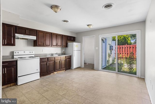 81 ROCKLAND DR, Willingboro, NJ 08046
