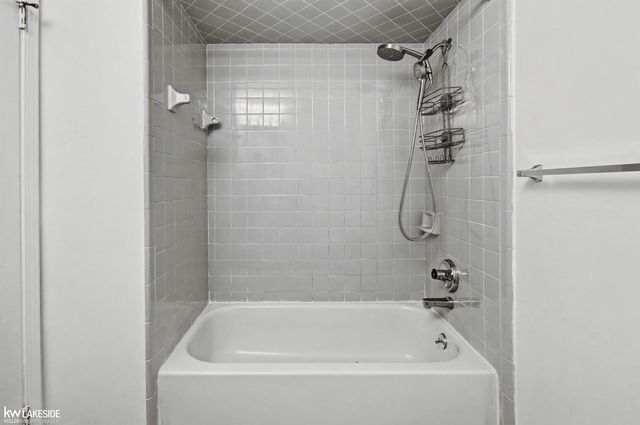 14130 Merriweather Street, Sterling Heights, MI 48312