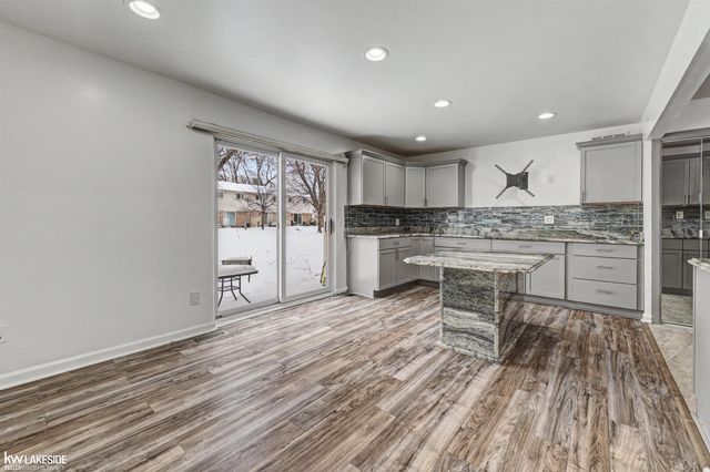 14130 Merriweather Street, Sterling Heights, MI 48312