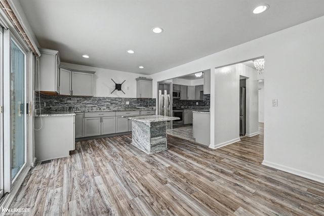 14130 Merriweather Street, Sterling Heights, MI 48312