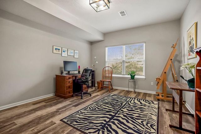 25496 W 148th Terrace, Olathe, KS 66061