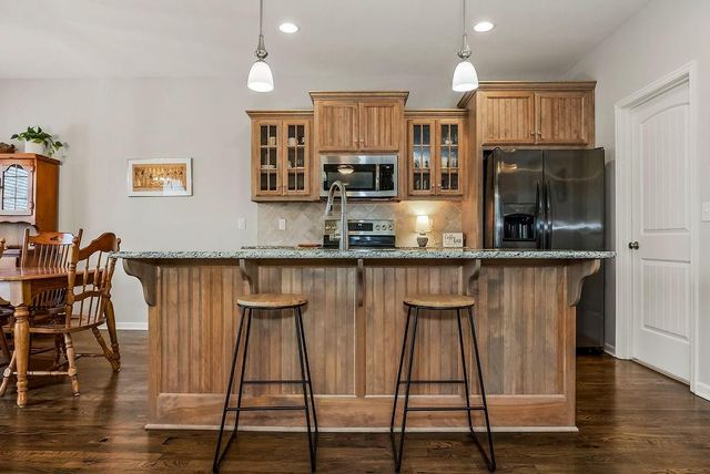 25496 W 148th Terrace, Olathe, KS 66061