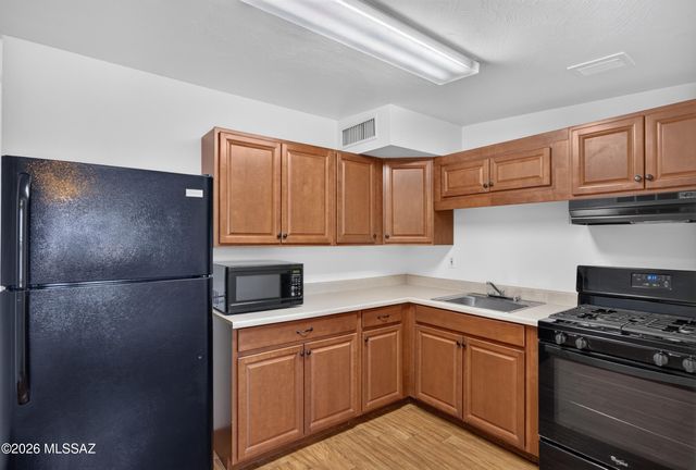 1215 E Kentucky Street, Tucson, AZ 85714