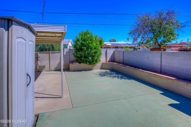 1215 E Kentucky Street, Tucson, AZ 85714
