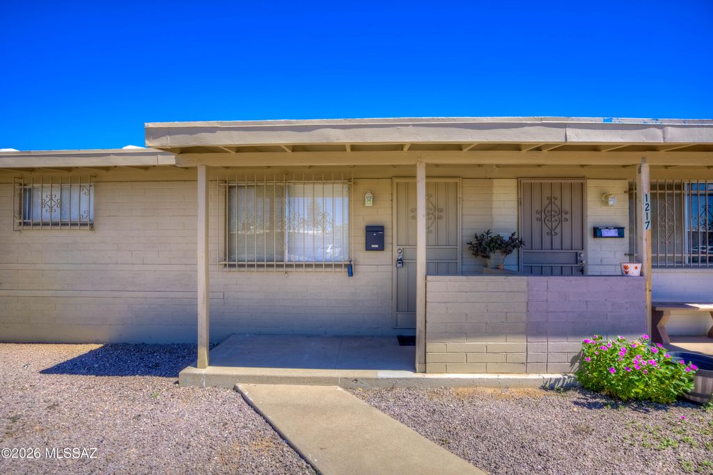 1215 E Kentucky Street, Tucson, AZ 85714