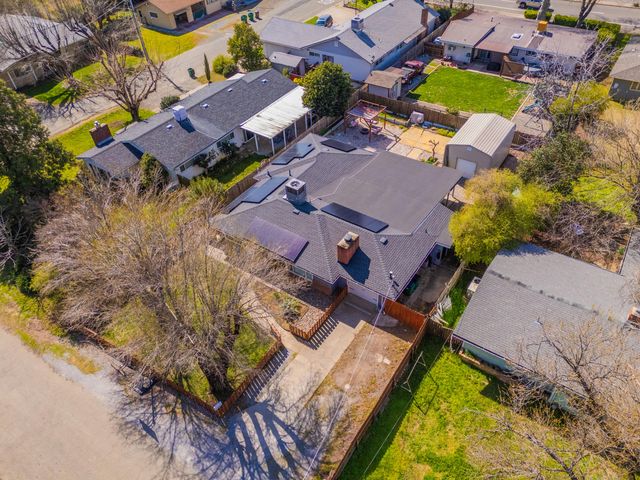 2648 Tremonto Road, Anderson, CA 96007