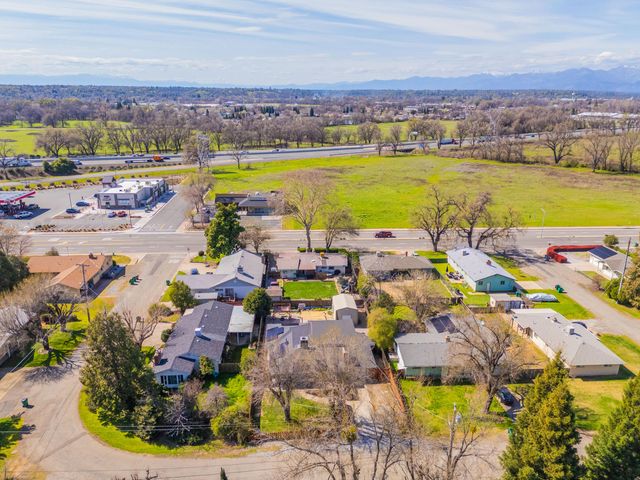 2648 Tremonto Road, Anderson, CA 96007