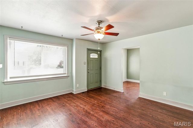 1275 St Mark Drive, Florissant, MO 63031