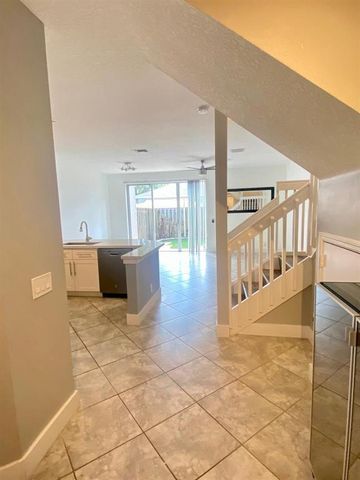 791 NW 42ND Place, Deerfield Beach, FL 33064