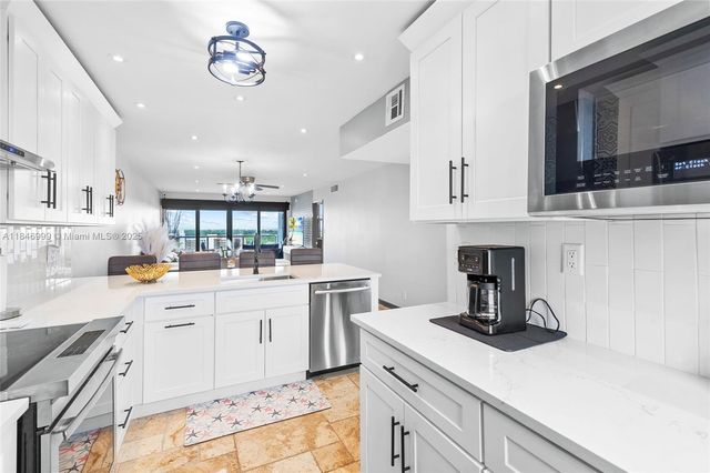 1401 N Riverside Dr 1406, Pompano Beach, FL 33062