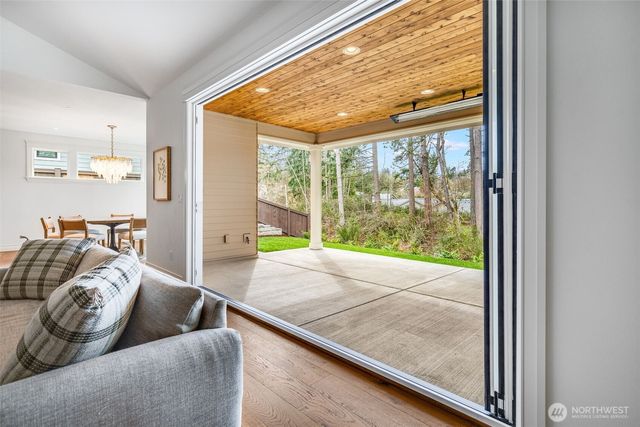 8110 Shirley Avenue, Gig Harbor, WA 98332