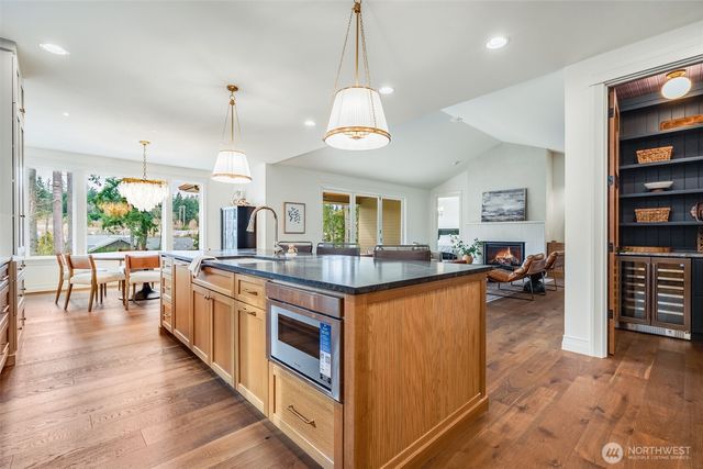 8110 Shirley Avenue, Gig Harbor, WA 98332