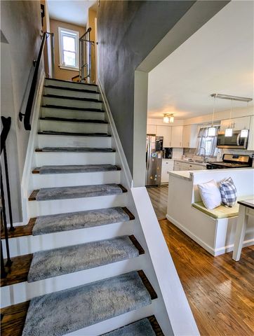 513 W Miller Ave, Munhall, PA 15120