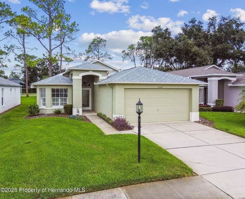 11647 Wheatfield Loop, Hudson, FL 34667