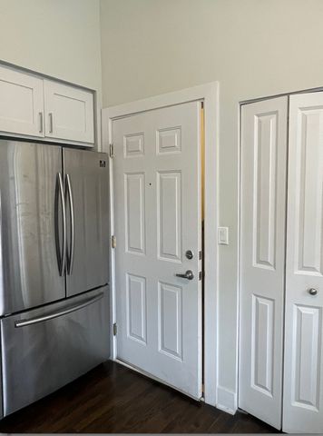 1205 W Webster Avenue 2E, Chicago, IL 60614
