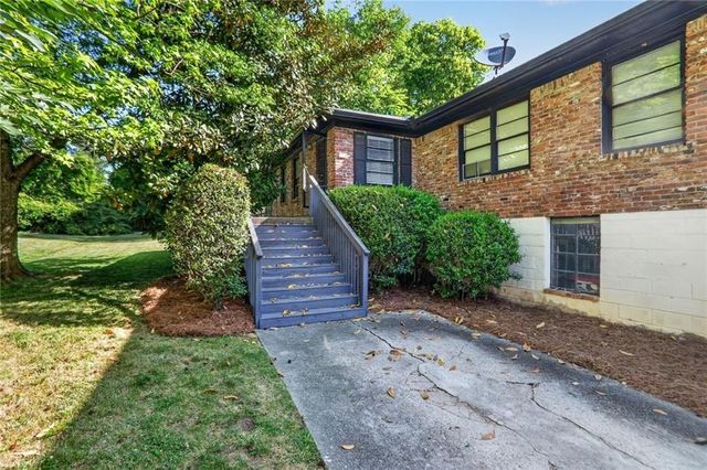 3086 Caldwell Road NE, Atlanta, GA 30319