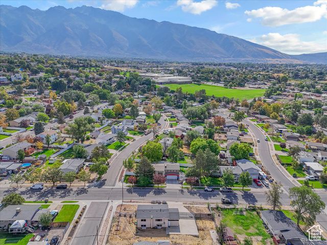 9968 S FLINT DR, Sandy, UT 84094