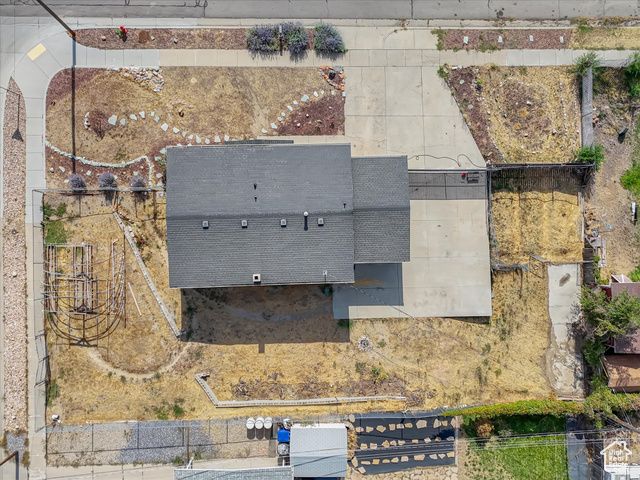 9968 S FLINT DR, Sandy, UT 84094