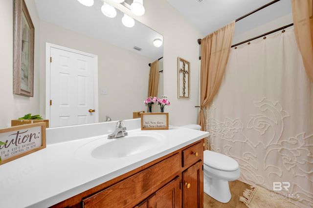 515 Parkwood Avenue, Daphne, AL 36526