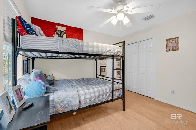 515 Parkwood Avenue, Daphne, AL 36526