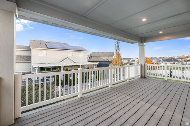 8043 S AMBROSIA LN, West Jordan, UT 84081