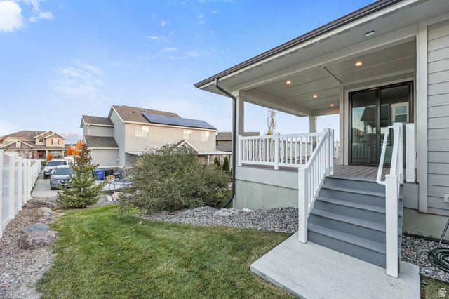 8043 S AMBROSIA LN, West Jordan, UT 84081