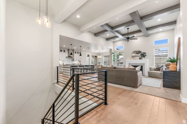 8043 S AMBROSIA LN, West Jordan, UT 84081