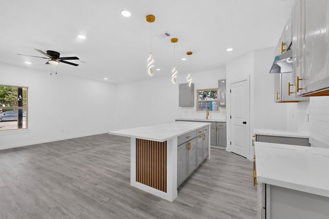 2946 Darby Drive, Dallas, TX 75227