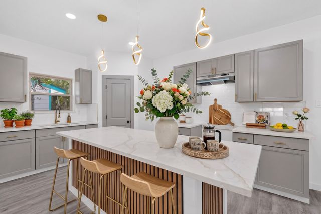 2946 Darby Drive, Dallas, TX 75227