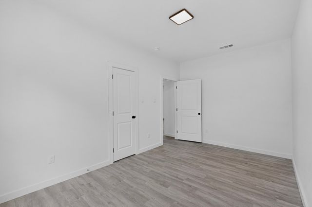 2946 Darby Drive, Dallas, TX 75227