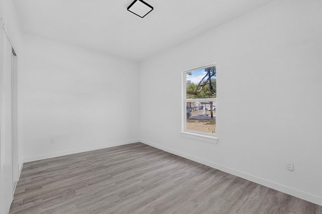 2946 Darby Drive, Dallas, TX 75227