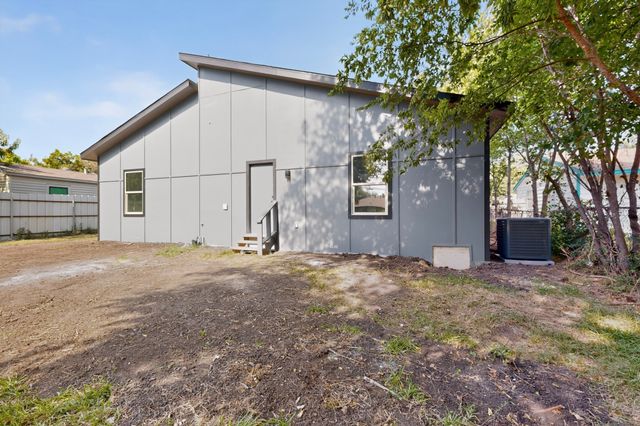 2946 Darby Drive, Dallas, TX 75227