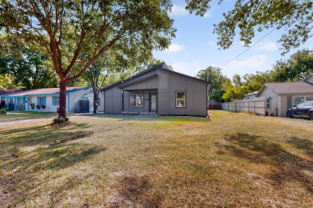 2946 Darby Drive, Dallas, TX 75227