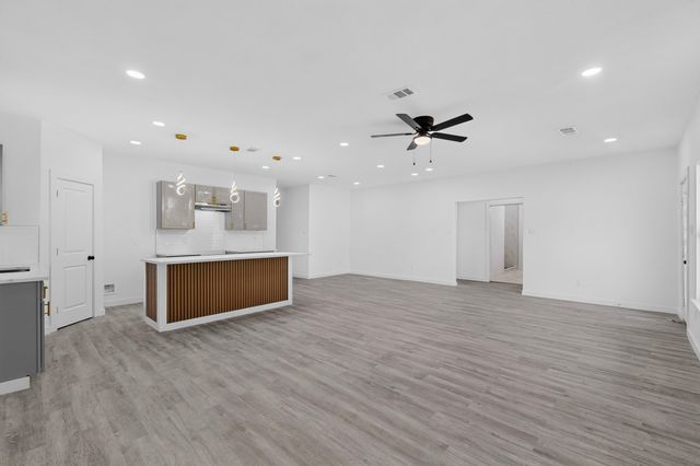 2946 Darby Drive, Dallas, TX 75227
