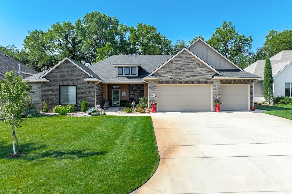 5451 W 26th, Wichita, KS 67205