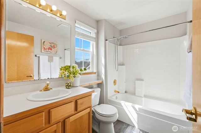 8913 1st Place SE, Lake Stevens, WA 98258
