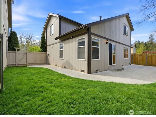 8913 1st Place SE, Lake Stevens, WA 98258