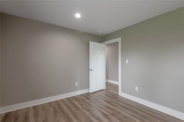 250 N Shady Oaks Drive, Point Blank, TX 77364