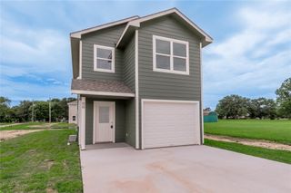250 N Shady Oaks Drive, Point Blank, TX 77364
