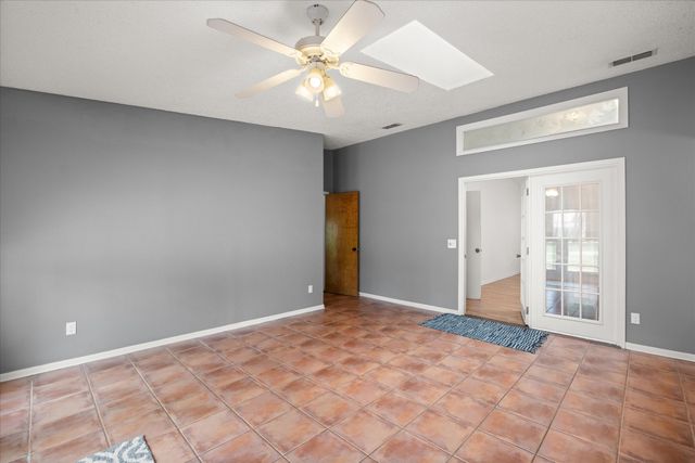610 W First Street, Hico, TX 76457