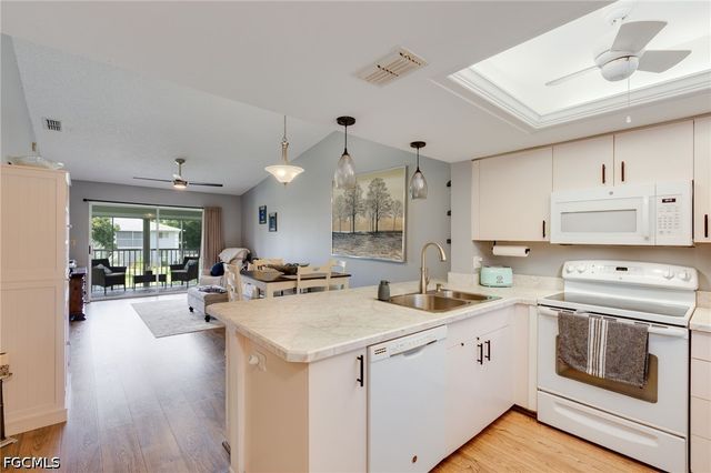 8160 Summerlin Village CIR 507, Fort Myers, FL 33919