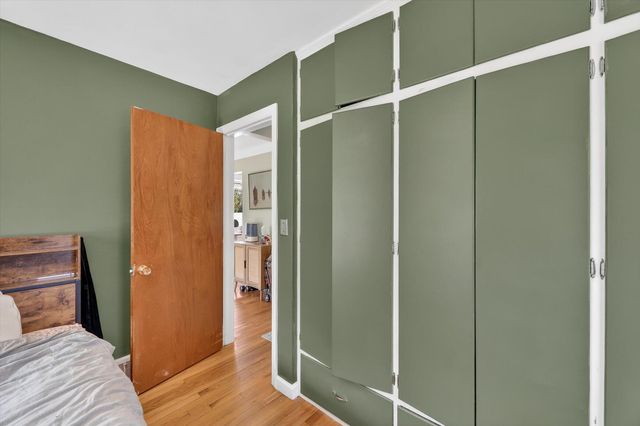 1734 Texel Drive, Kalamazoo, MI 49048